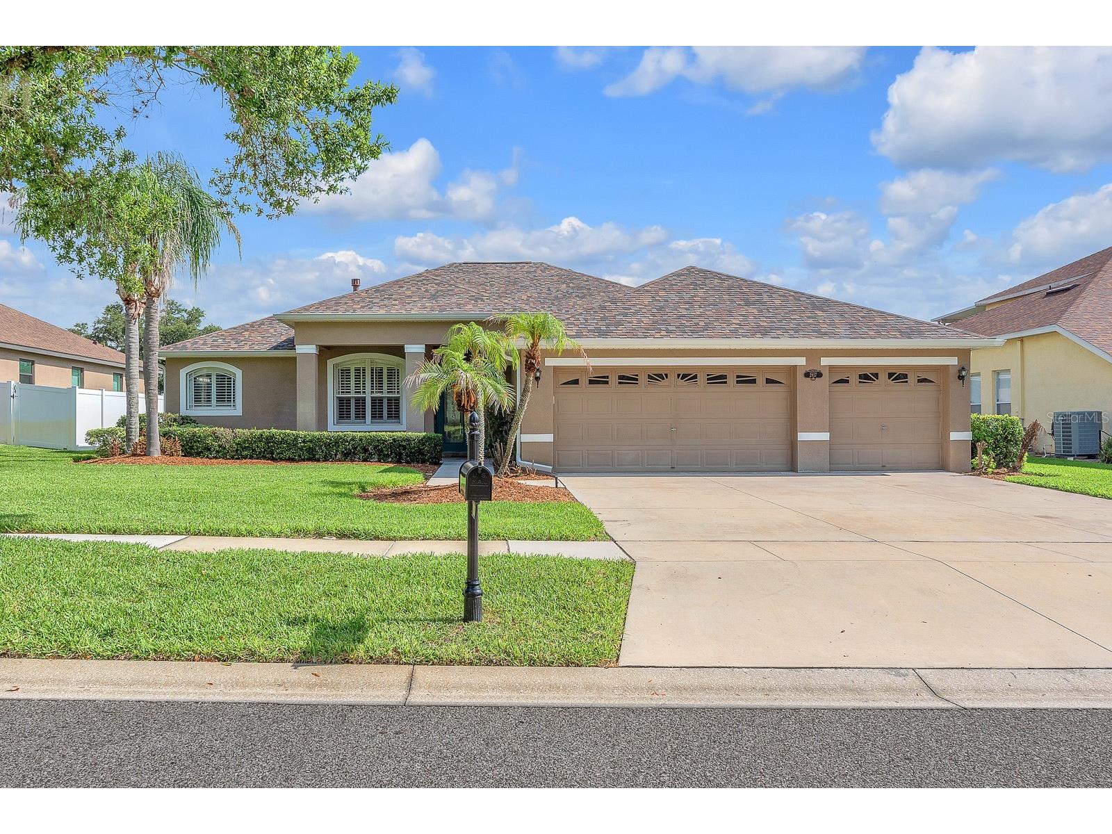 2817 Durant Trails Boulevard Dover FL 33527 TB8518400 image1