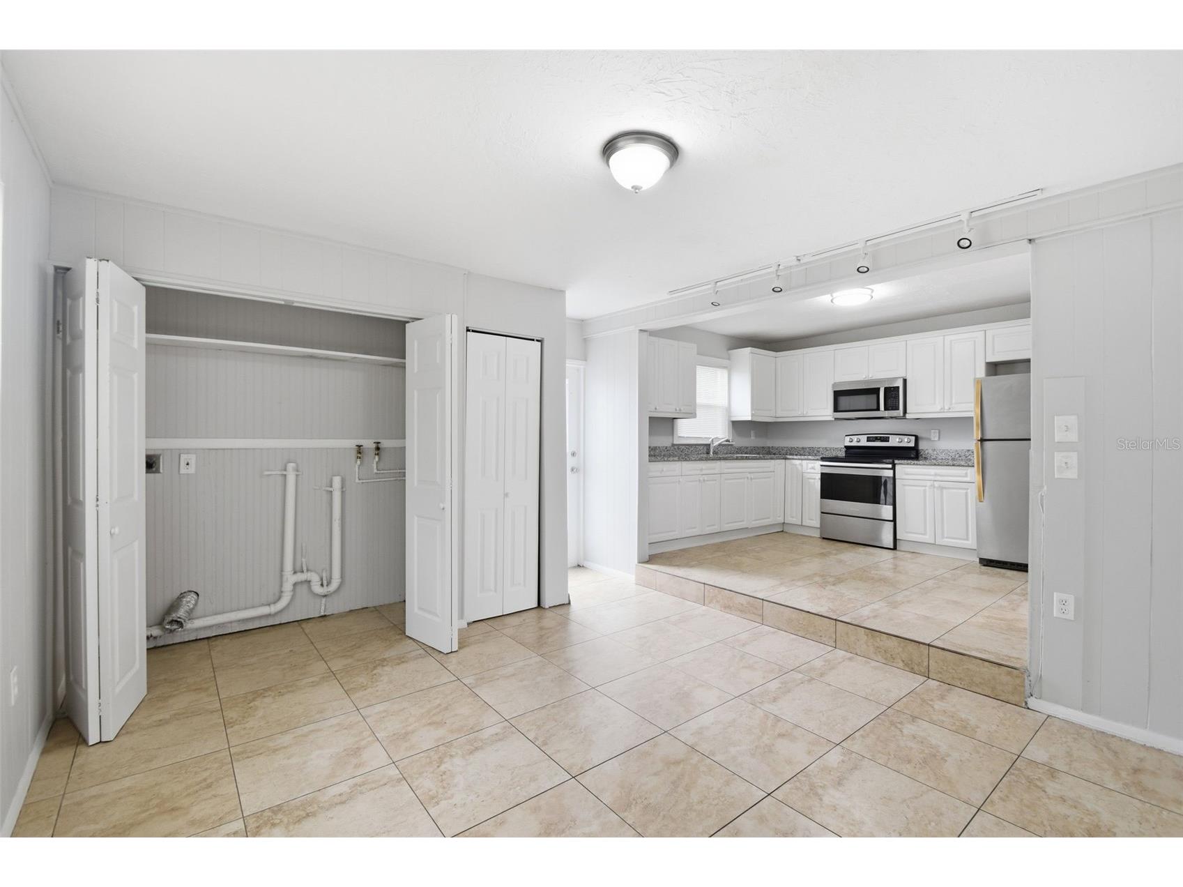 2817 Hawthorne Street Sarasota FL 34239 O6413863 image21