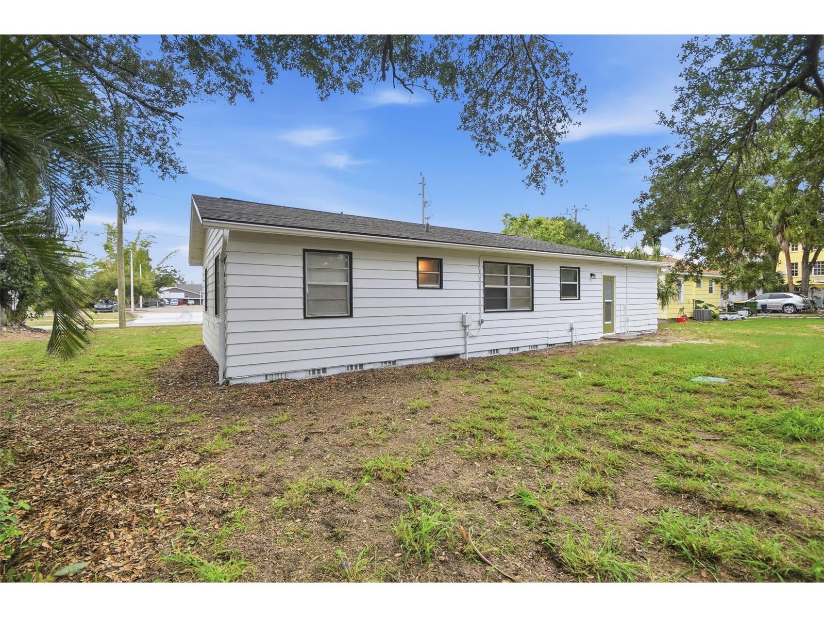 2817 Hawthorne Street Sarasota FL 34239 O6413863 image42