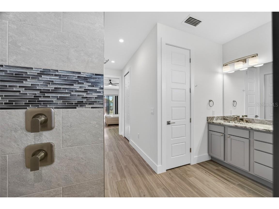 2817 NW 41st Avenue Cape Coral FL 33993 C7519030 image19