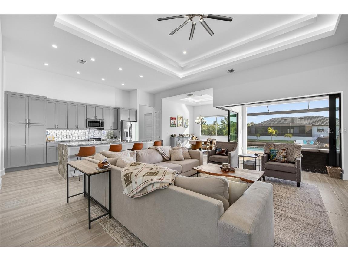 2817 NW 41st Avenue Cape Coral FL 33993 C7519030 image4