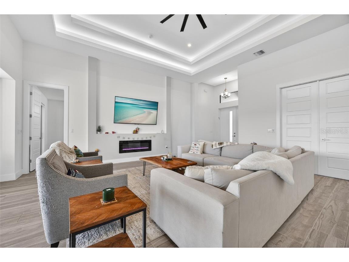 2817 NW 41st Avenue Cape Coral FL 33993 C7519030 image5