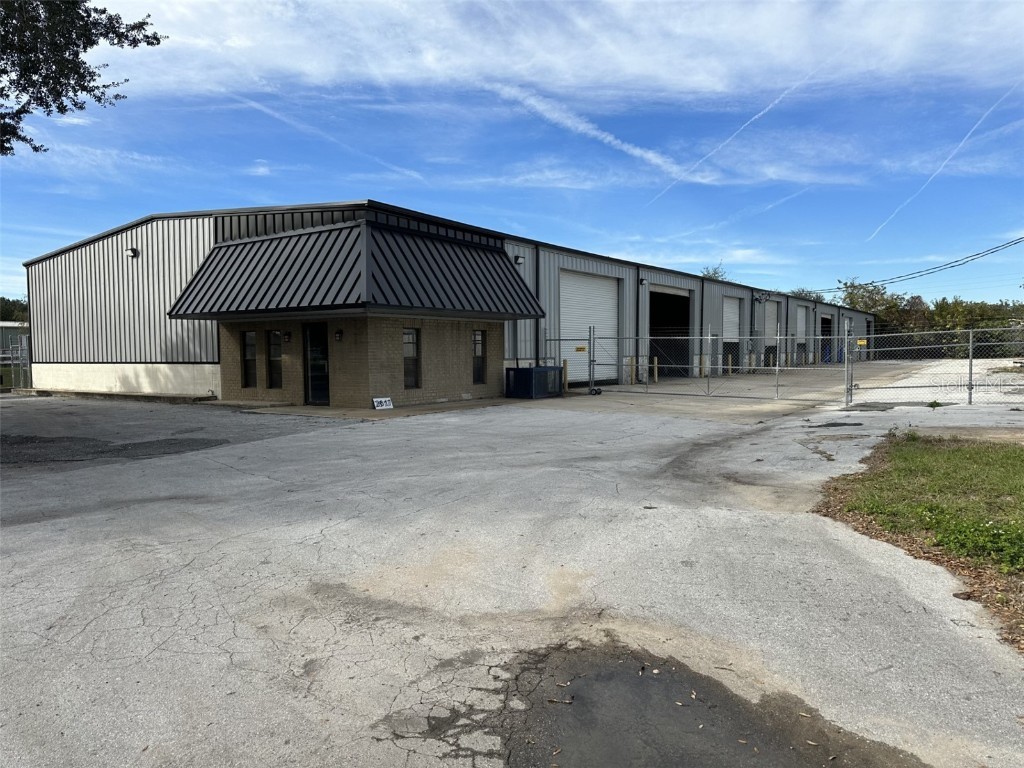 2817 NW 8th Place Ocala FL 34475 OM668428 image1