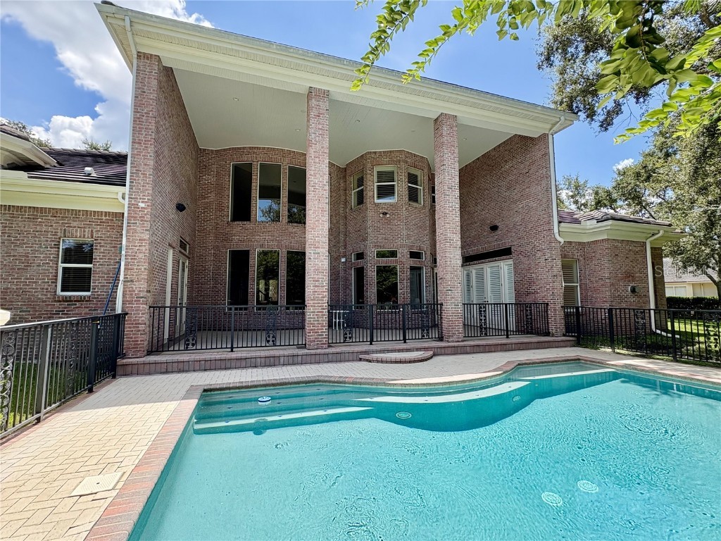 2817 Roehampton Close Tarpon Springs FL 34688 TB8418473 image2