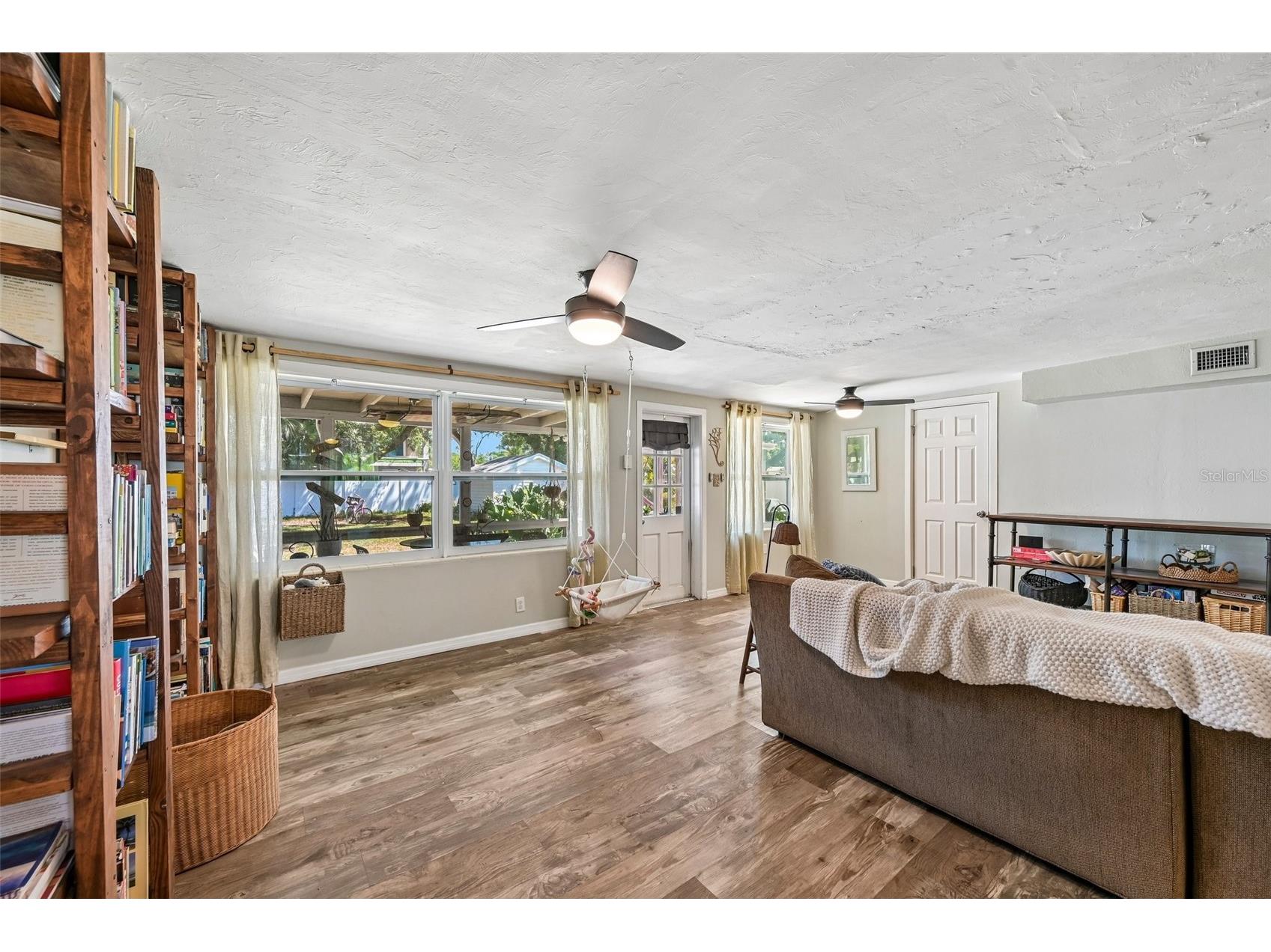 2818 11th Avenue W Bradenton FL 34205 TB8473033 image3