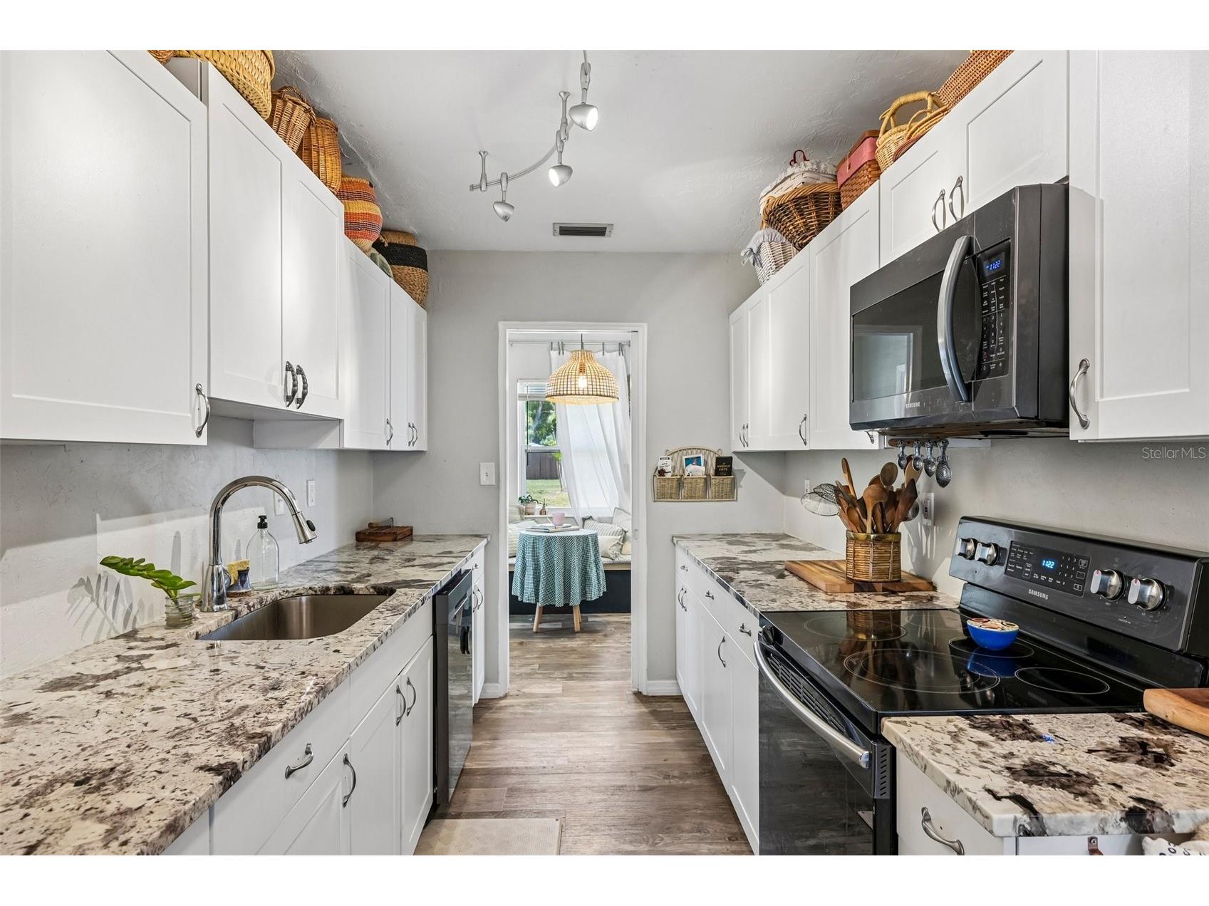 2818 11th Avenue W Bradenton FL 34205 TB8473033 image8