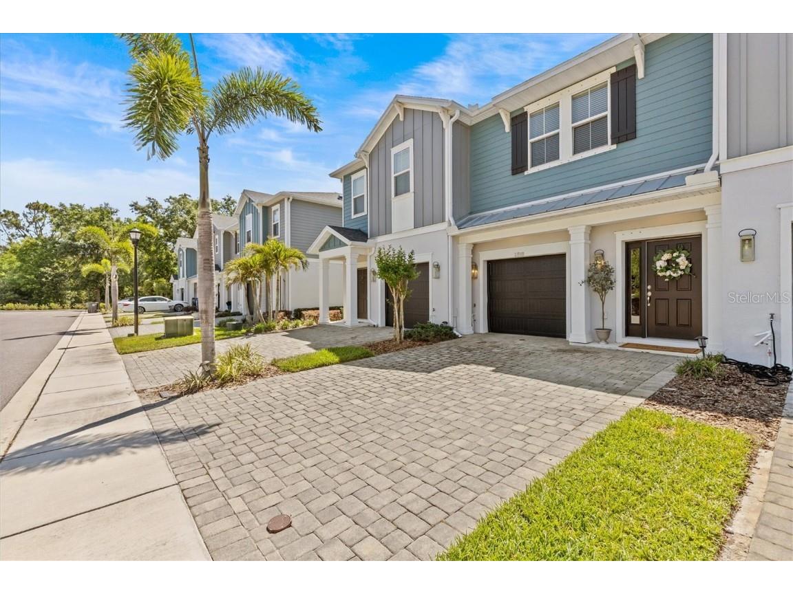 2818 Grand Kemerton Place Tampa FL 33618 TB8376883 image1