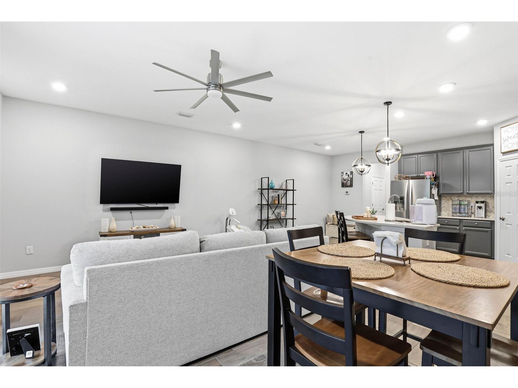 2818 Grand Kemerton Place Tampa FL 33618 TB8491187 image12