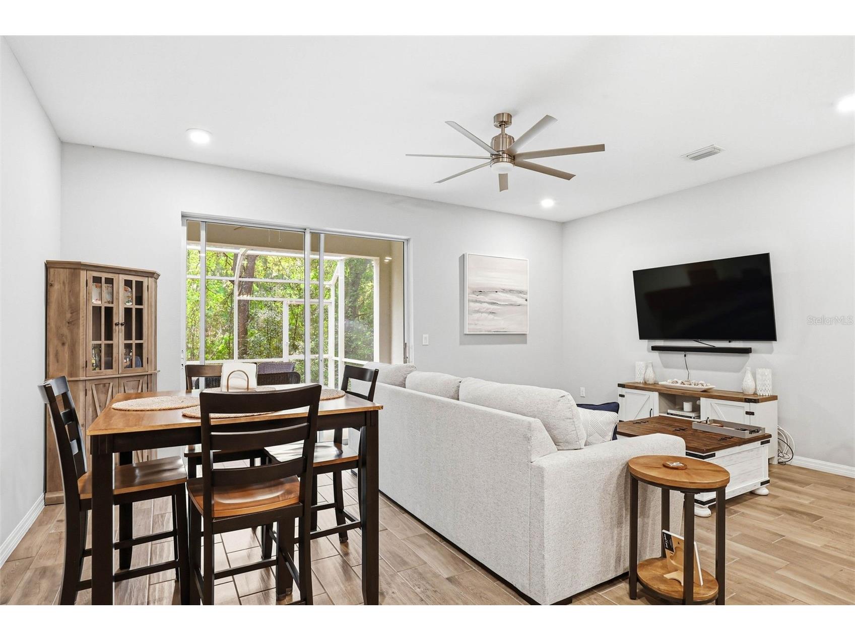 2818 Grand Kemerton Place Tampa FL 33618 TB8491187 image8