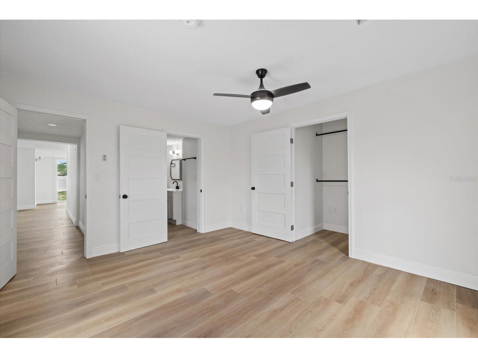 2818 Olympic Street Sarasota FL 34231 A4696918 image25