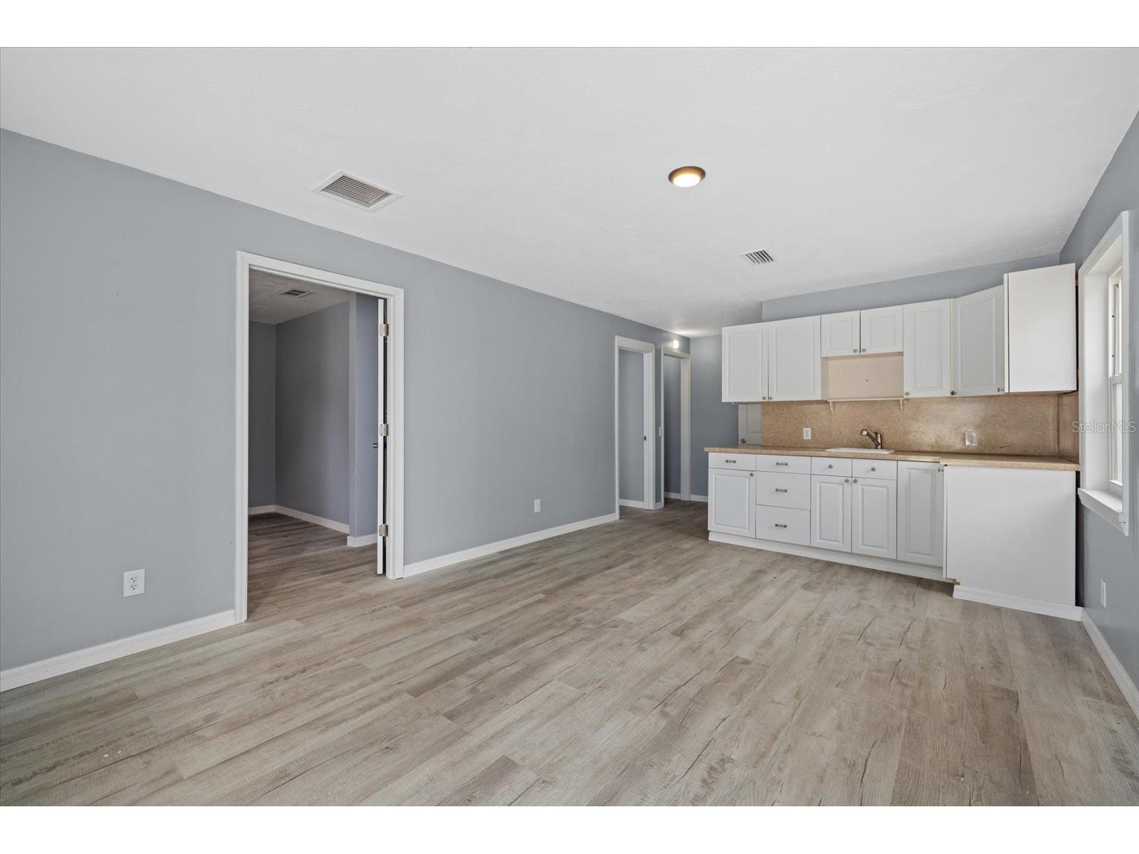 2818 Olympic Street Sarasota FL 34231 A4696918 image29