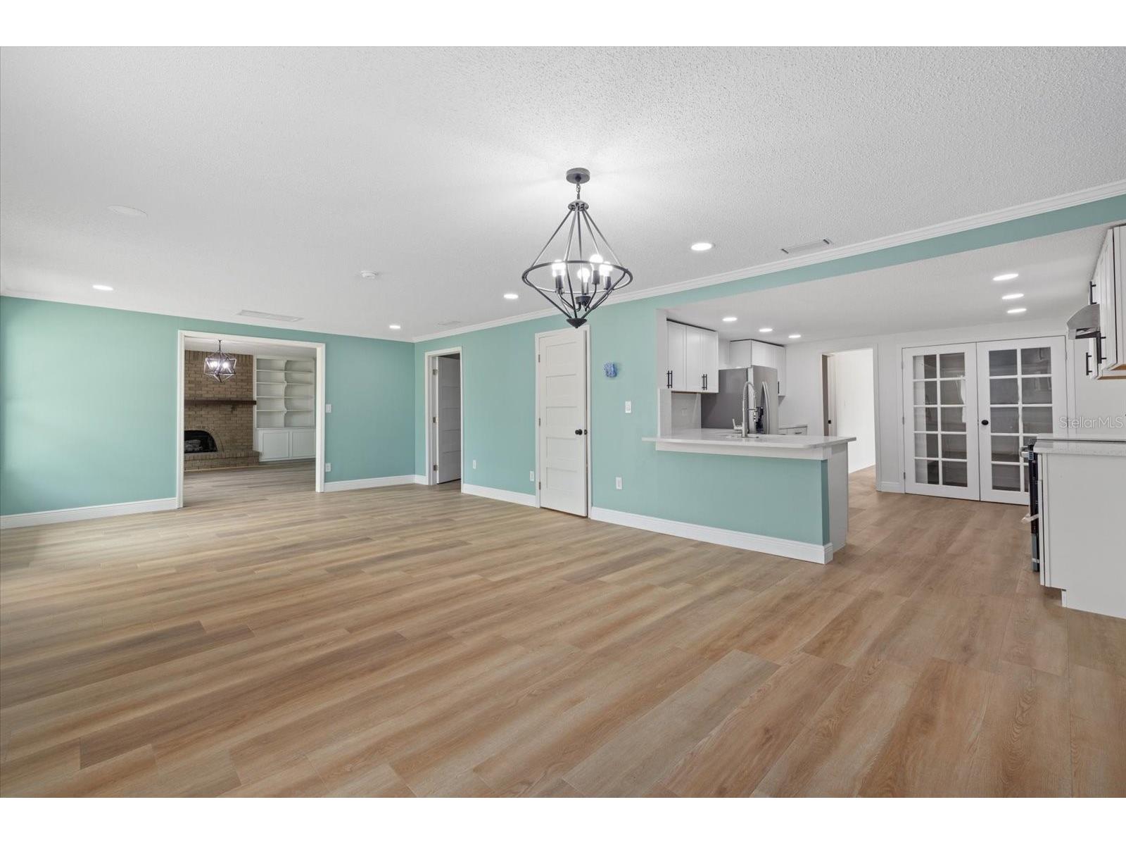2818 Olympic Street Sarasota FL 34231 A4696918 image7