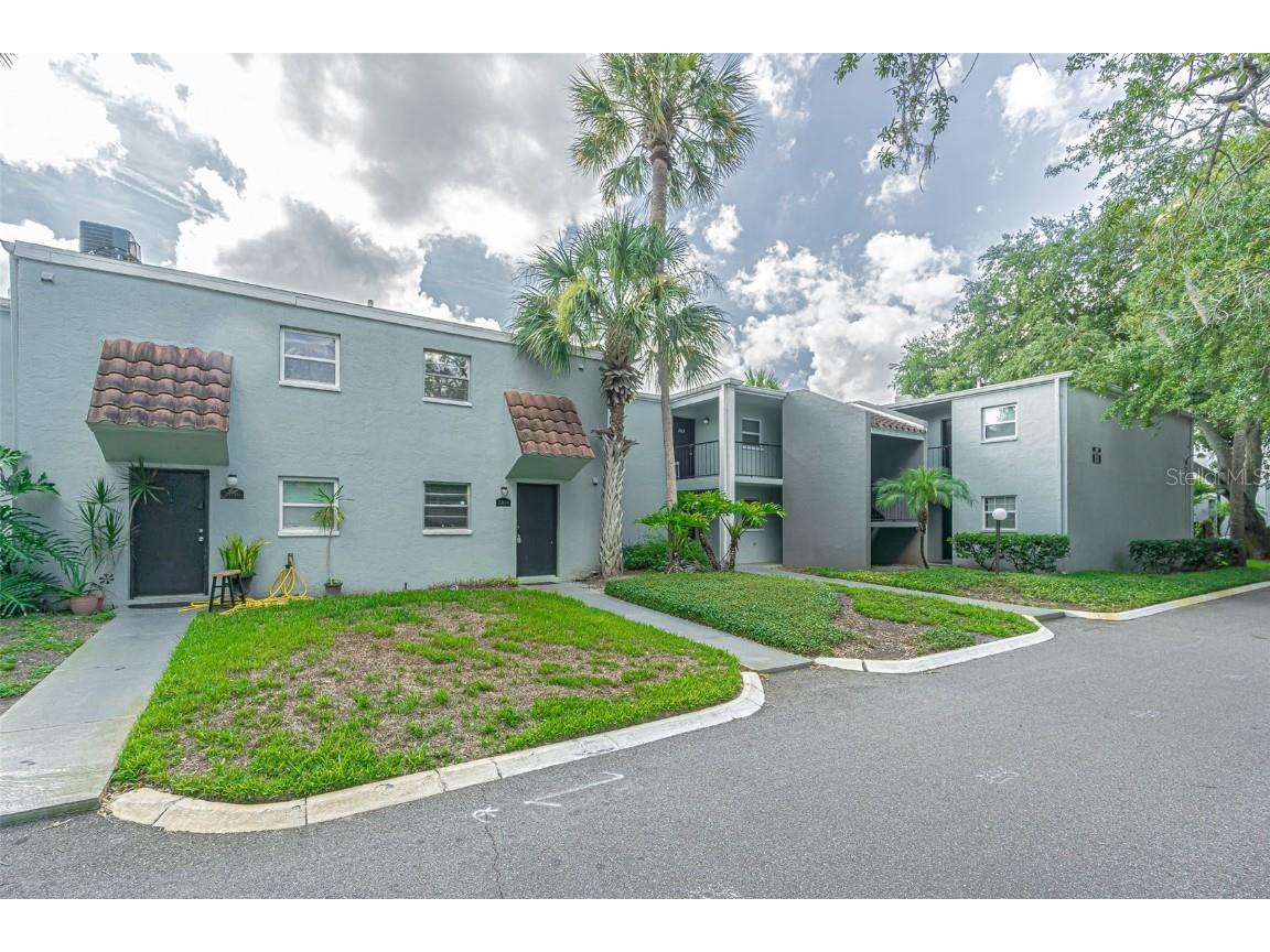 2818 Somerset Park Drive Tampa FL 33613 O6235128 image1
