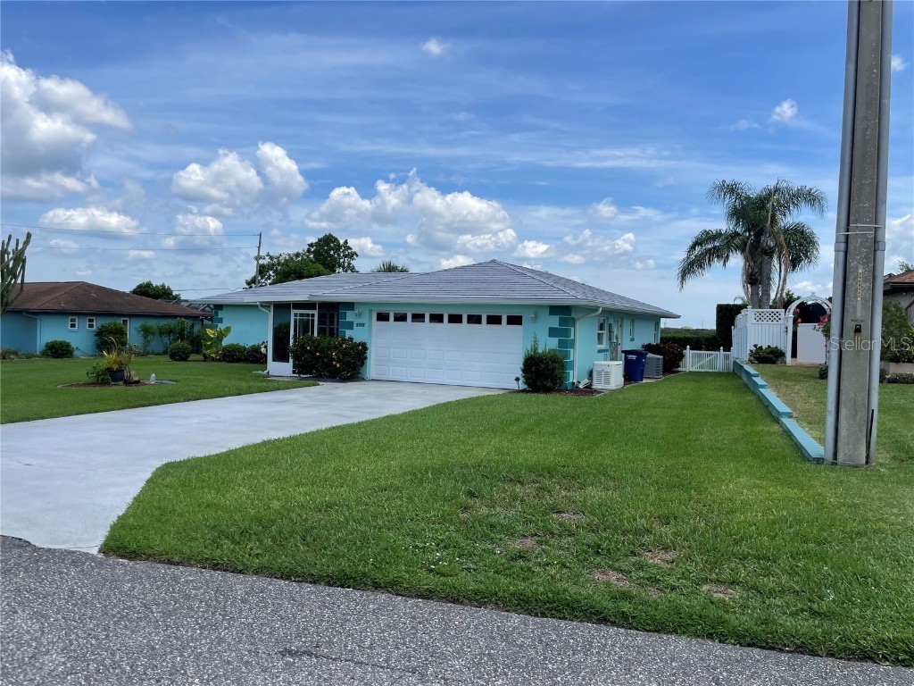 2818 Summit Drive Sebring FL 33870 P4935472 image2