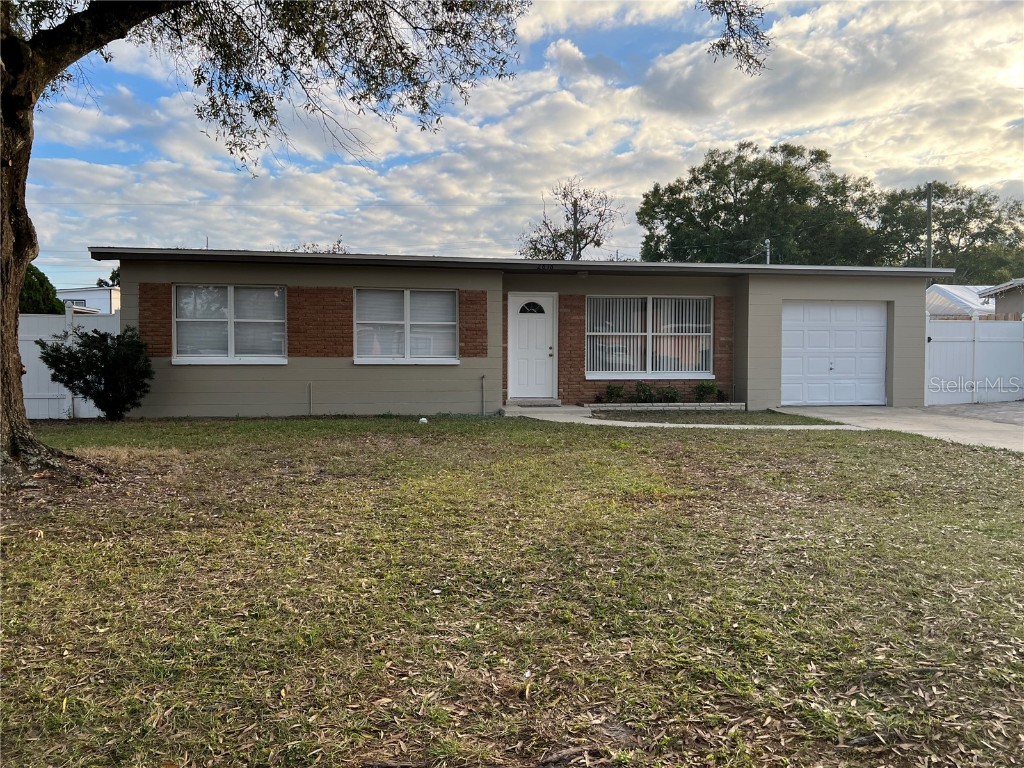 2818 W Marquette Avenue Tampa FL 33614 U8145019 image1