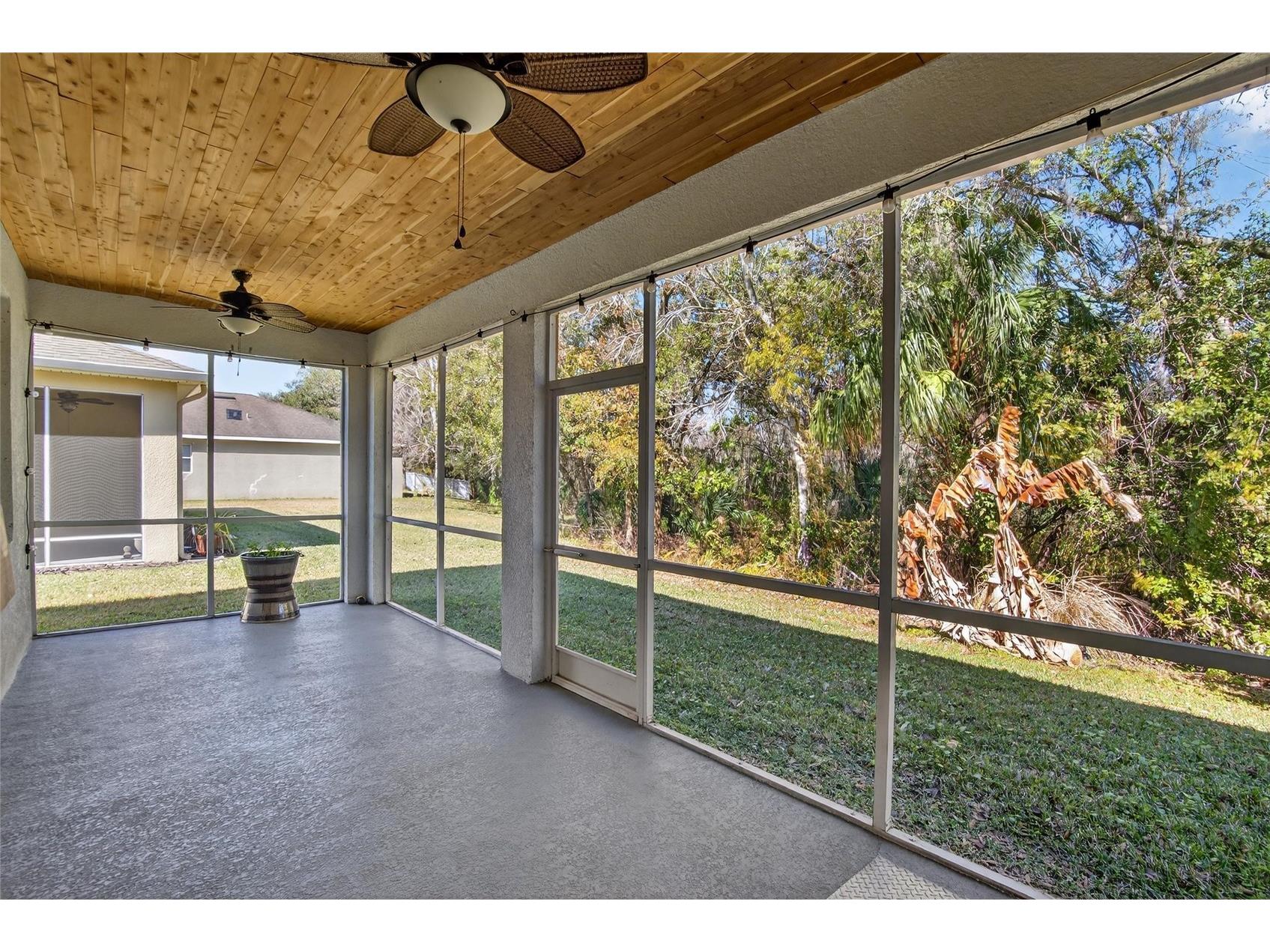 2819 Holly Bluff Court Plant City FL 33566 TB8473908 image40