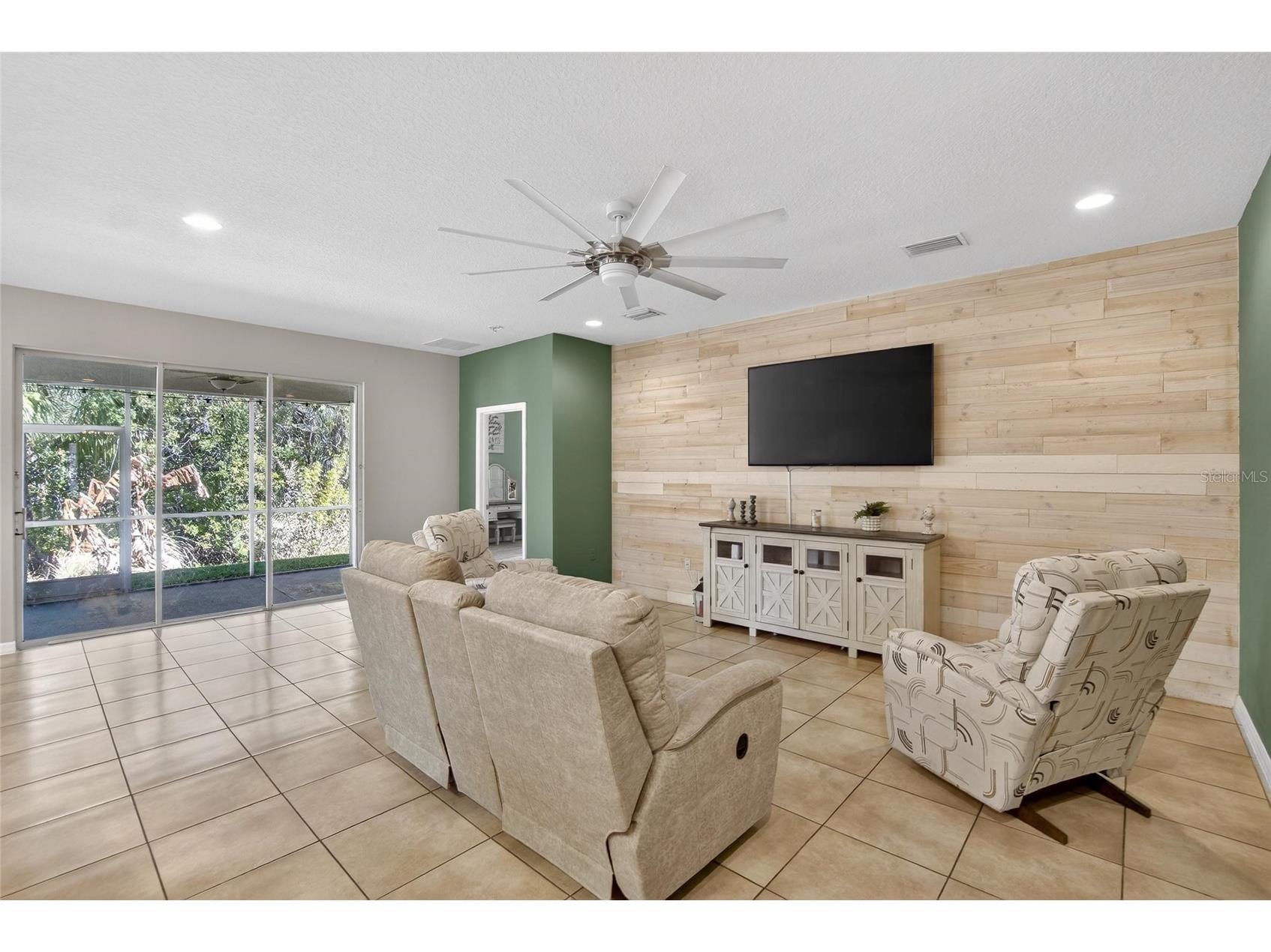 2819 Holly Bluff Court Plant City FL 33566 TB8473908 image9