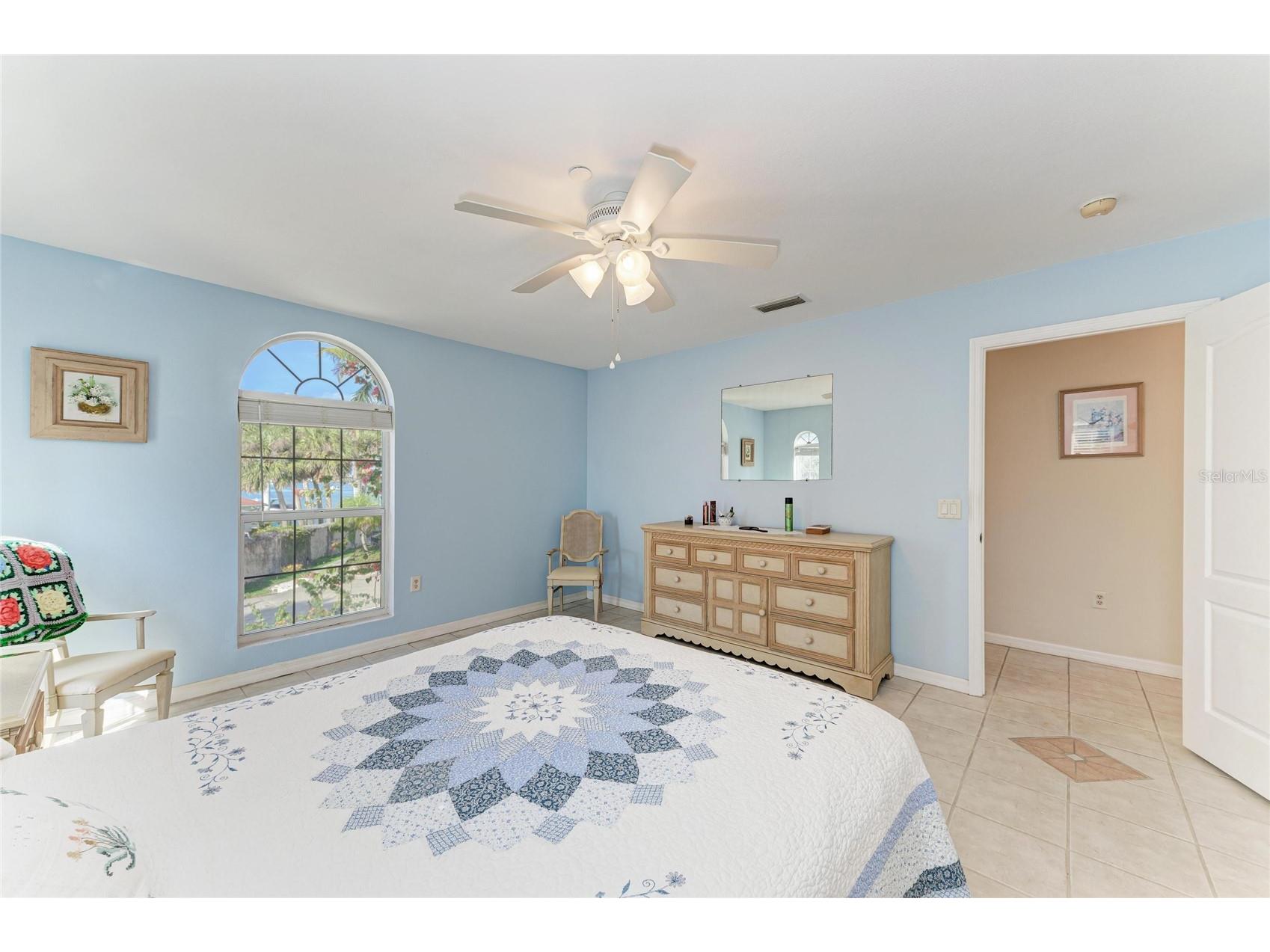 282 Santa Maria Street Venice FL 34285 - ROBERTS BAY A4677246 image15