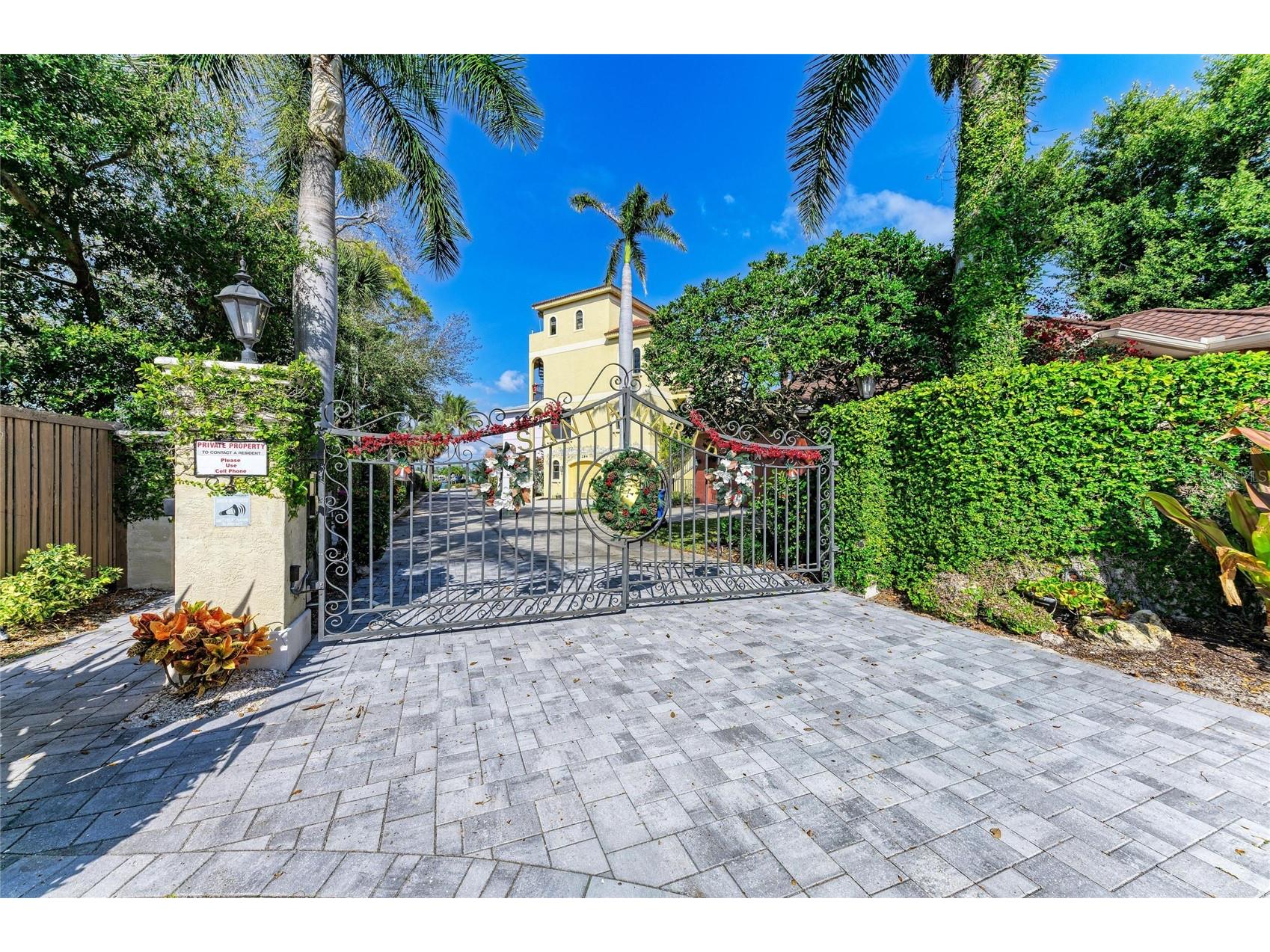 282 Santa Maria Street Venice FL 34285 - ROBERTS BAY A4677246 image28