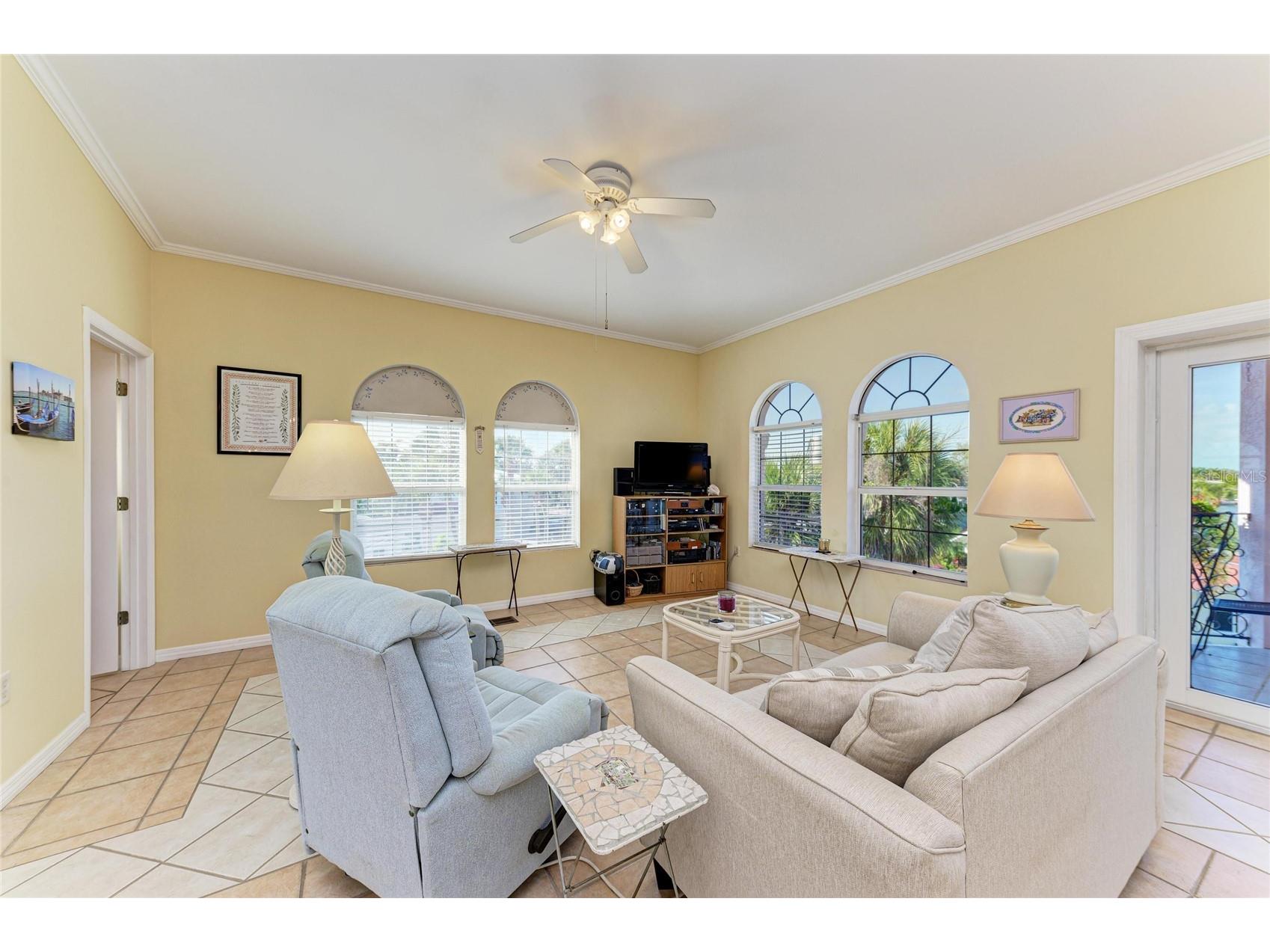 282 Santa Maria Street Venice FL 34285 - ROBERTS BAY A4677246 image8