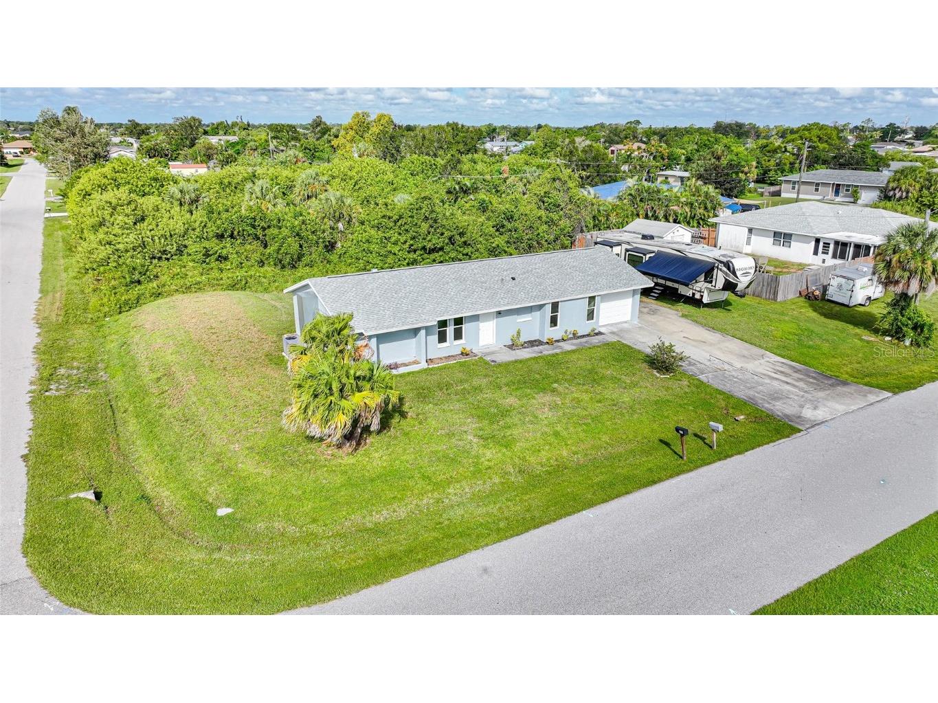 282 Seminole Boulevard NW Port Charlotte FL 33952 C7516030 image2