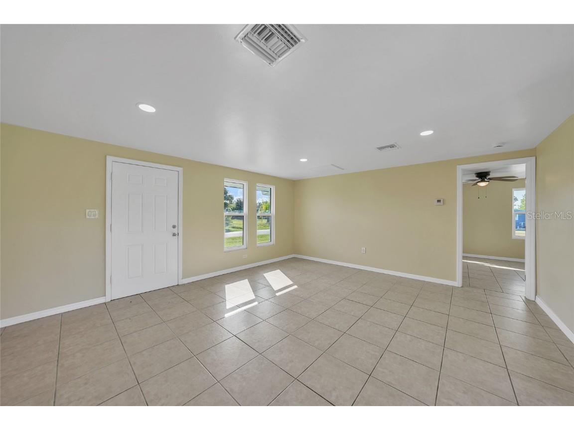 282 Seminole Boulevard NW Port Charlotte FL 33952 C7516030 image6