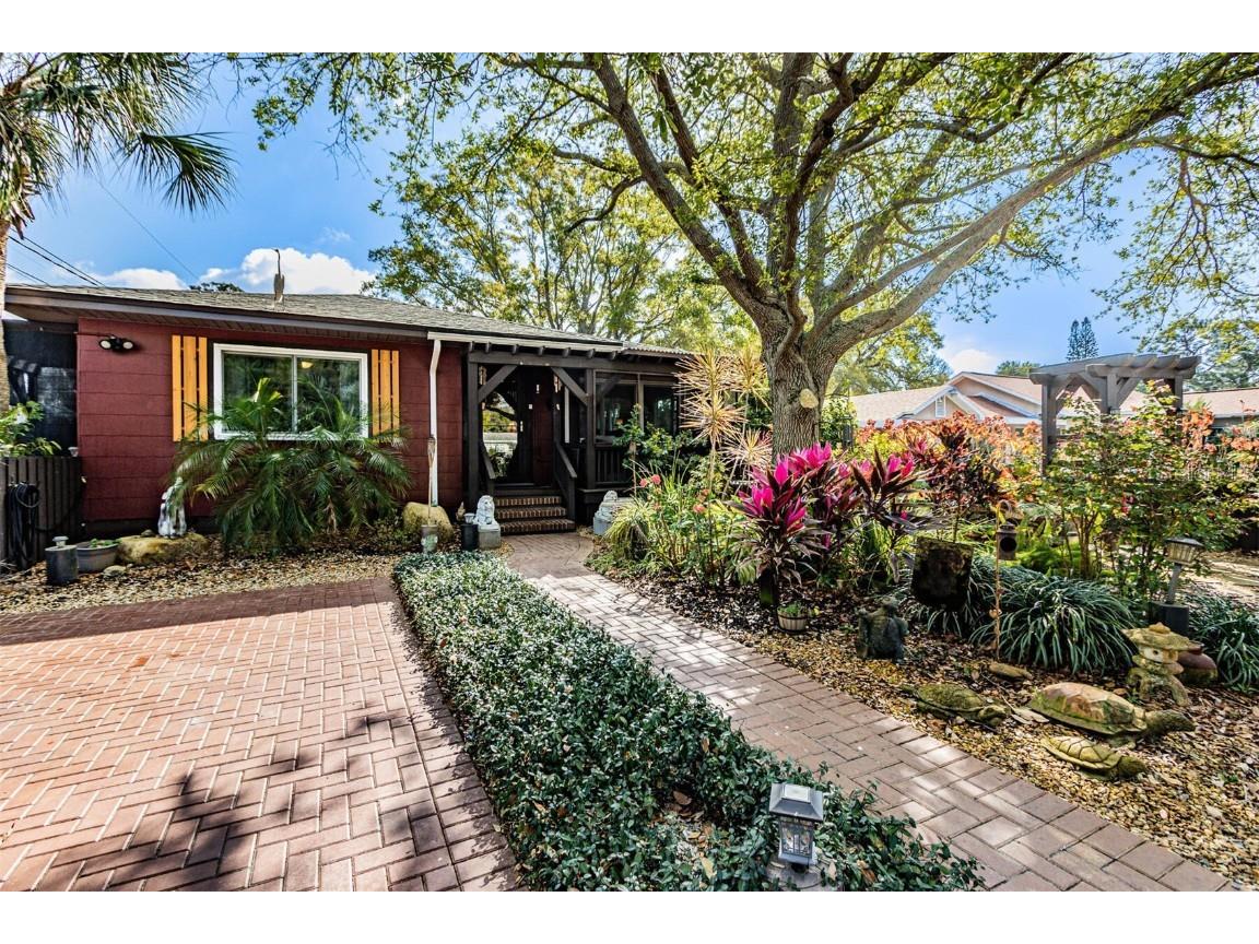 2820 53rd Street S Gulfport FL 33707 U8192546 image1