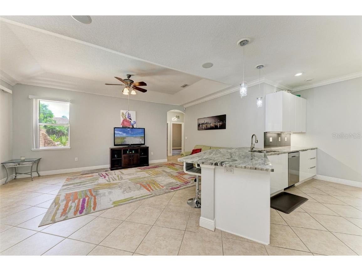 2820 Alliance Avenue Sarasota FL 34231 A4662990 image23