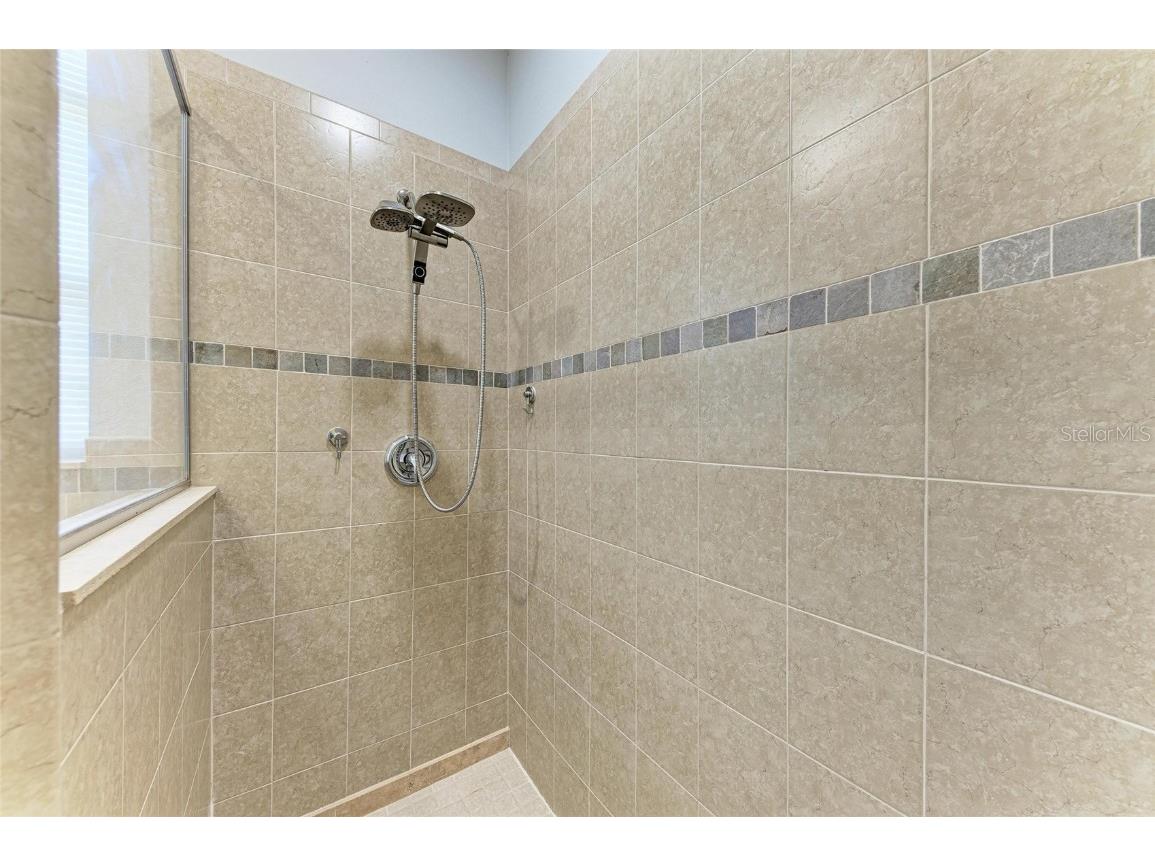 2820 Alliance Avenue Sarasota FL 34231 A4662990 image34