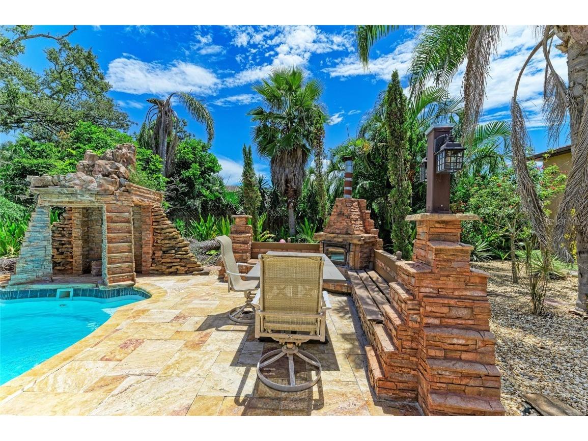 2820 Alliance Avenue Sarasota FL 34231 A4662990 image48