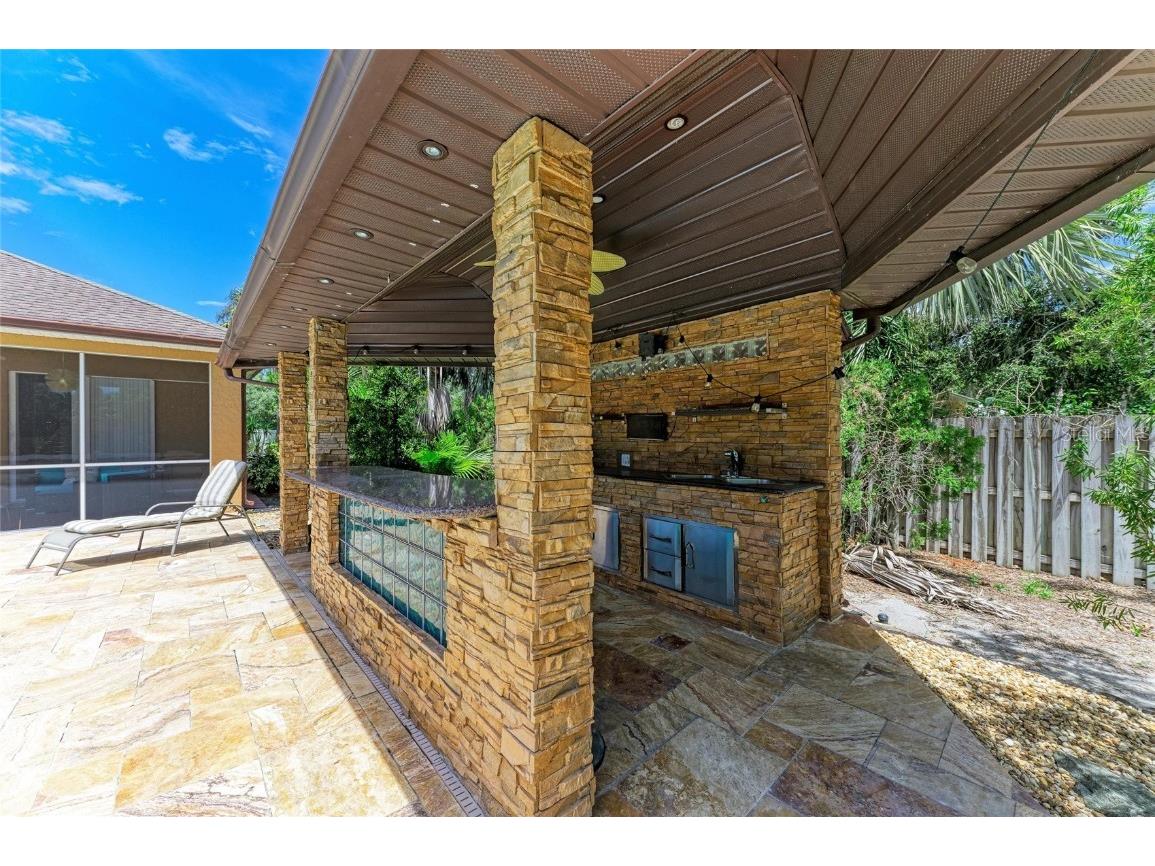 2820 Alliance Avenue Sarasota FL 34231 A4662990 image51