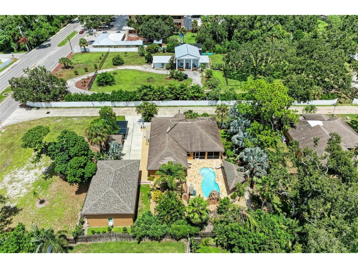 2820 Alliance Avenue Sarasota FL 34231 A4662990 image74