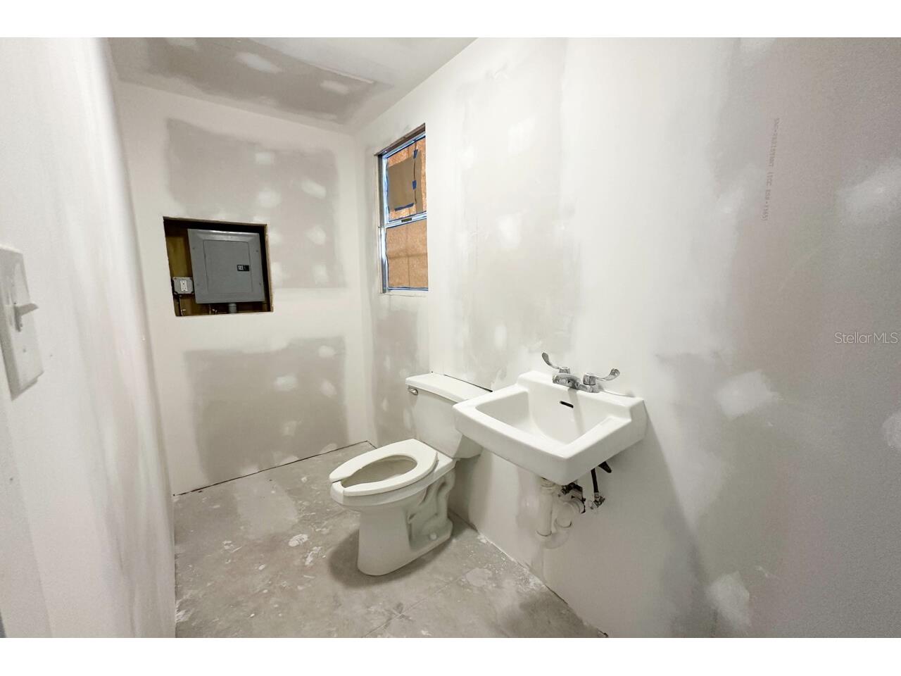 2820 Avenue Of The Americas Englewood FL 34224 D6146487 image13
