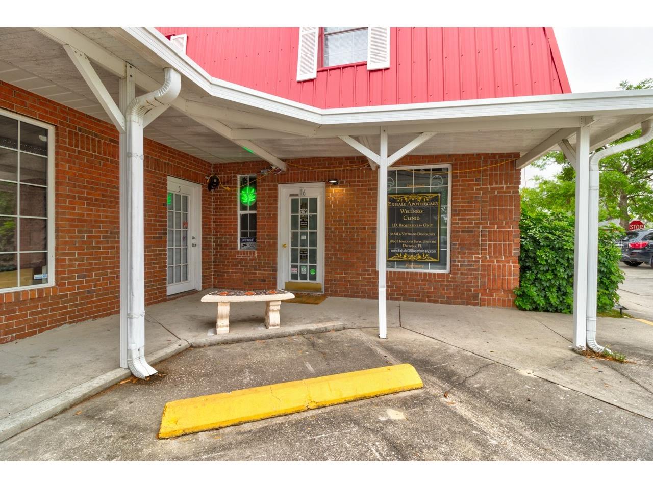 2820 Howland Boulevard Deltona FL 32725 V4935462 image3