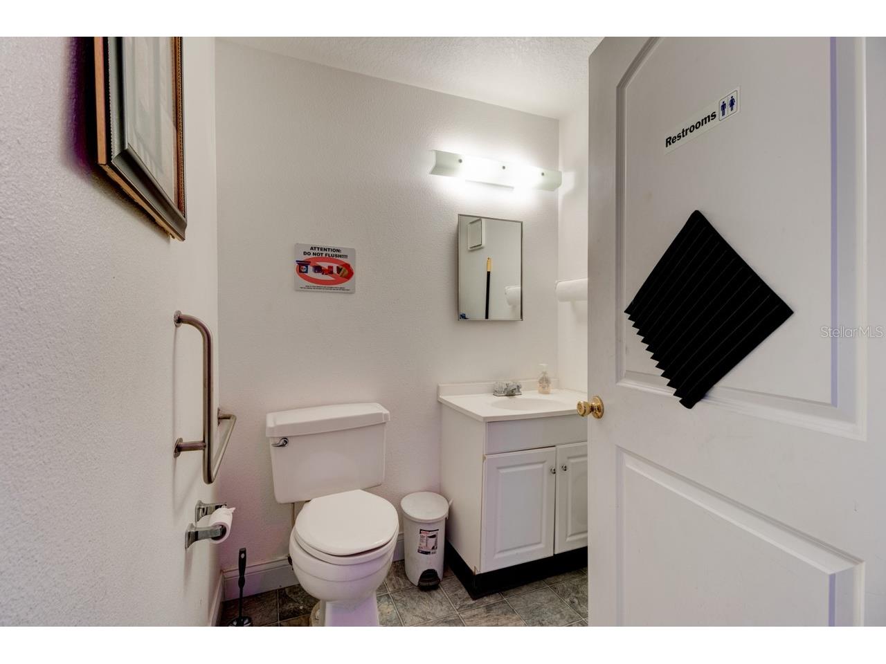 2820 Howland Boulevard Deltona FL 32725 V4935462 image31