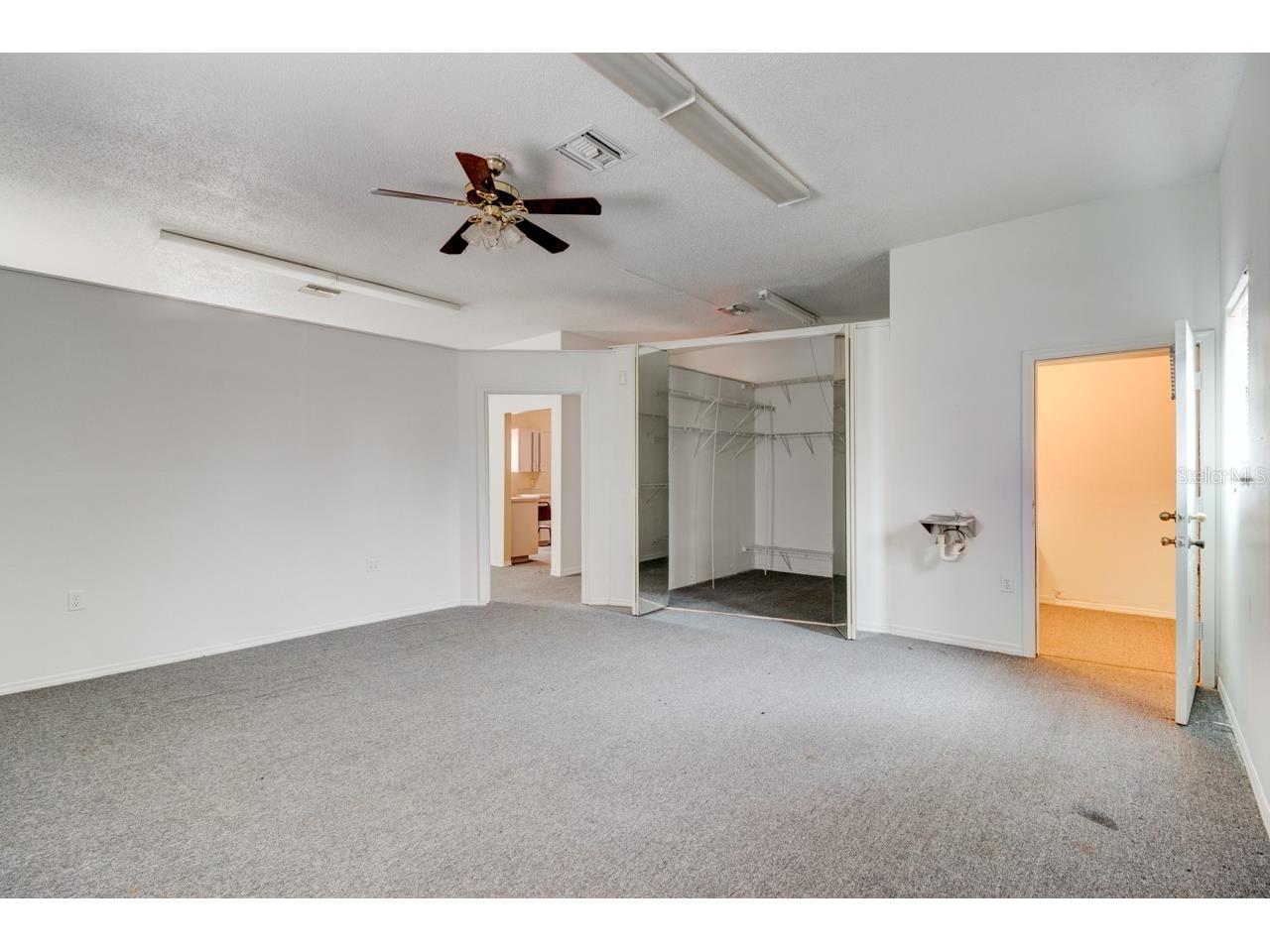 2820 Howland Boulevard Deltona FL 32725 V4935462 image41