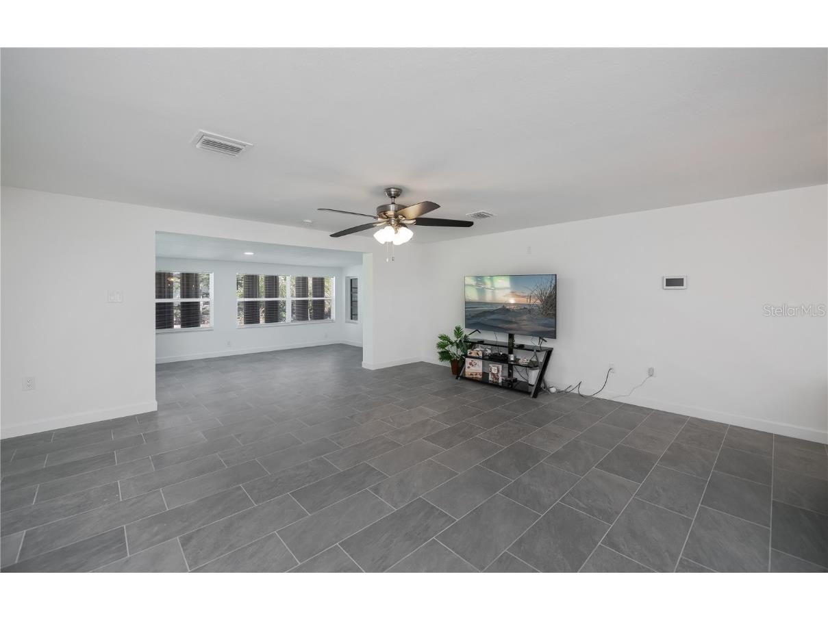 2820 Marlin Place Punta Gorda FL 33950 - BISCAYNE CANAL C7517645 image15