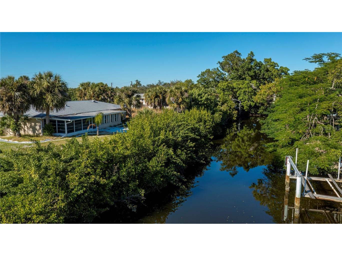 2820 Marlin Place Punta Gorda FL 33950 - BISCAYNE CANAL C7517645 image2