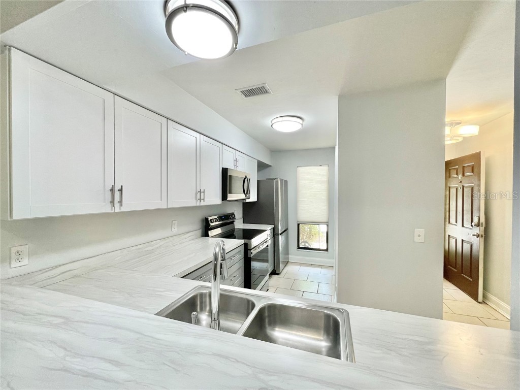 2820 NW 39th Terrace Gainesville FL 32606 GC527799 image3