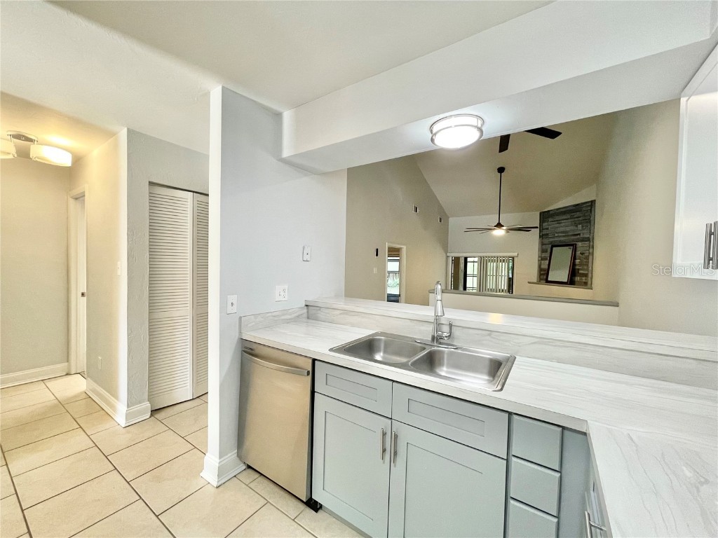 2820 NW 39th Terrace Gainesville FL 32606 GC527799 image5