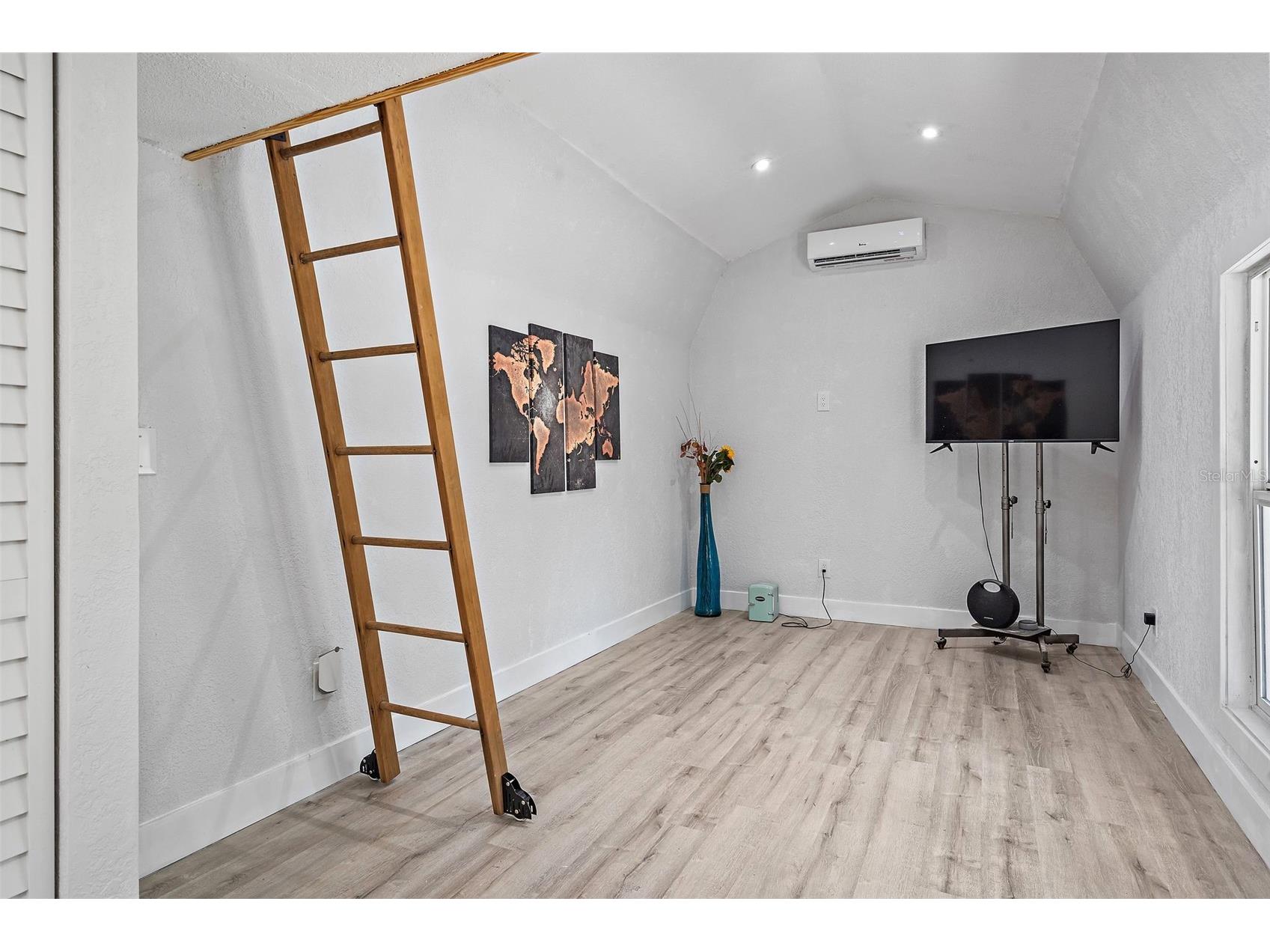 2820 Whitney Road Clearwater FL 33760 TB8396494 image30