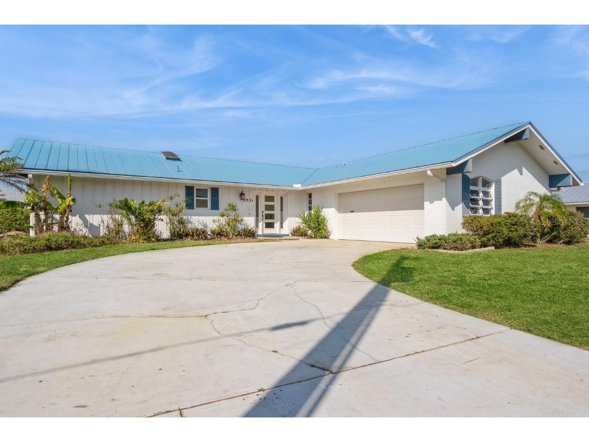 2821 Coral Way Punta Gorda FL 33950 TB8350818 image1