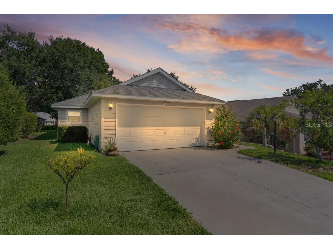 2821 Mediterranean Loop Tavares FL 32778 G5097558 image1