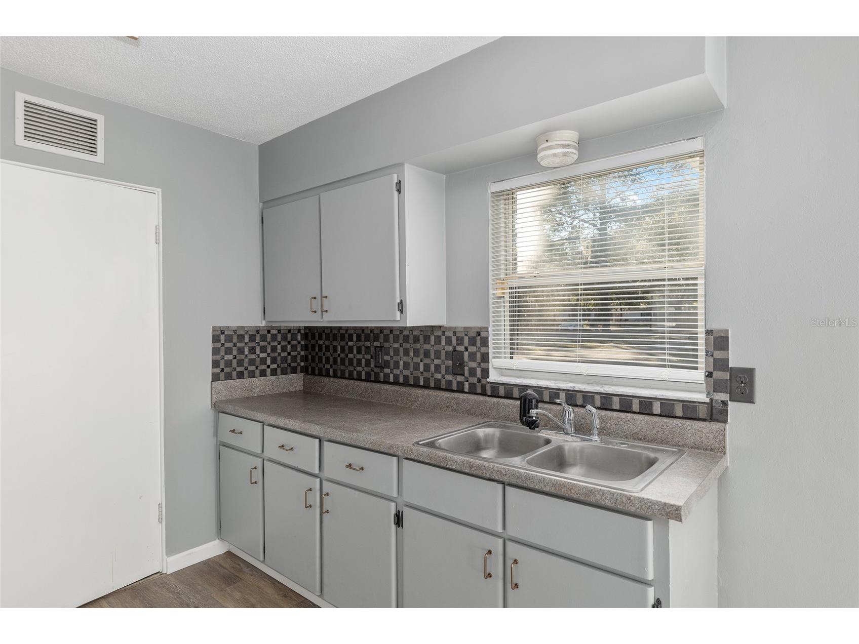 2821 NE 17th Ter Gainesville FL 32609 TB8532027 image13