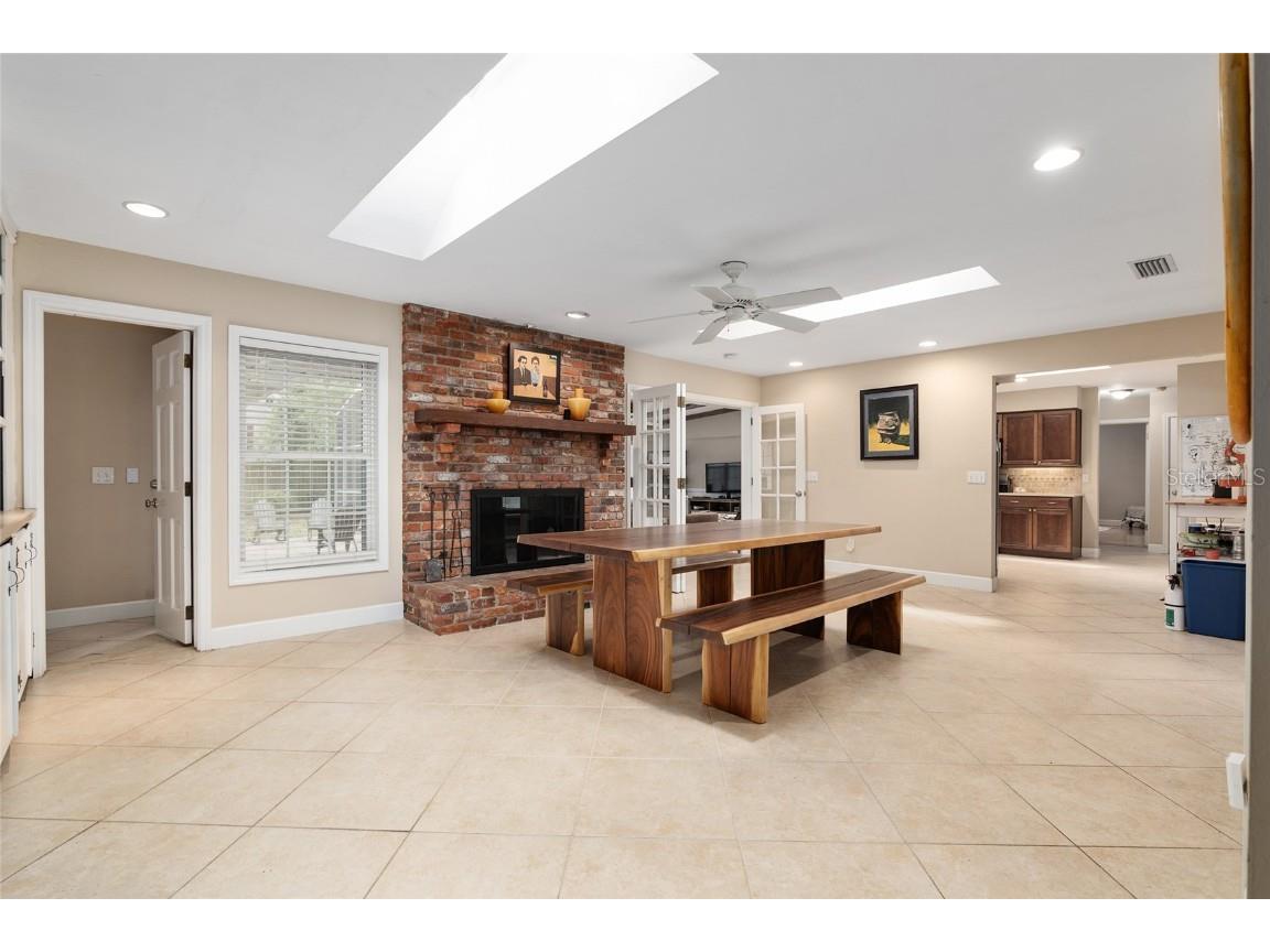 2821 NW 12th Place Gainesville FL 32605 GC535465 image19