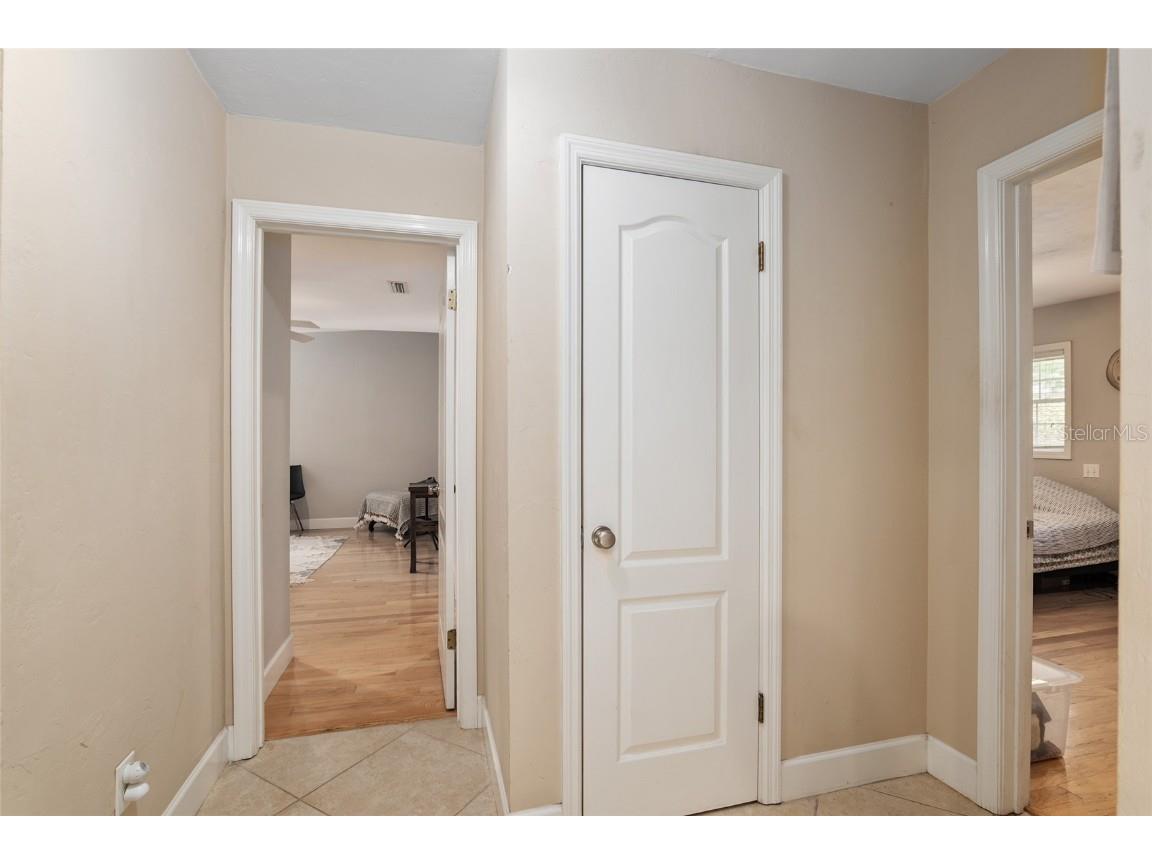 2821 NW 12th Place Gainesville FL 32605 GC535465 image38