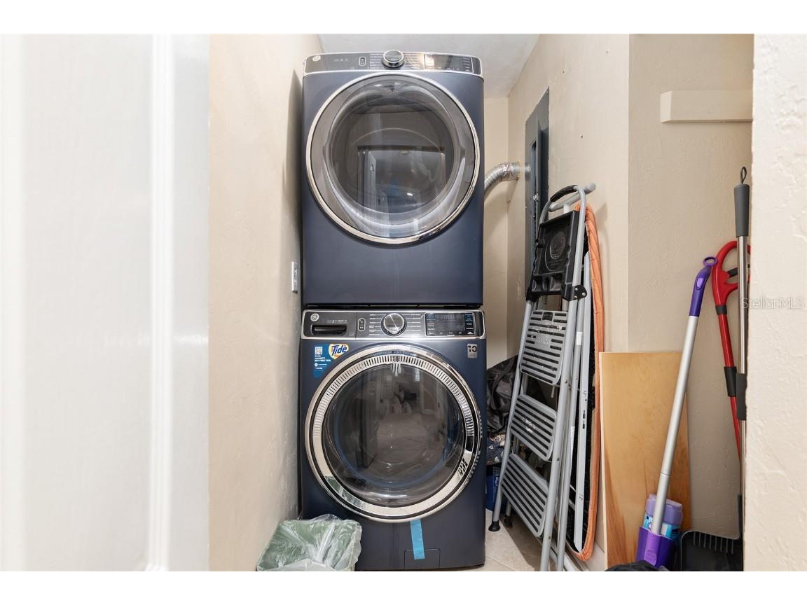 2821 NW 12th Place Gainesville FL 32605 GC535465 image44