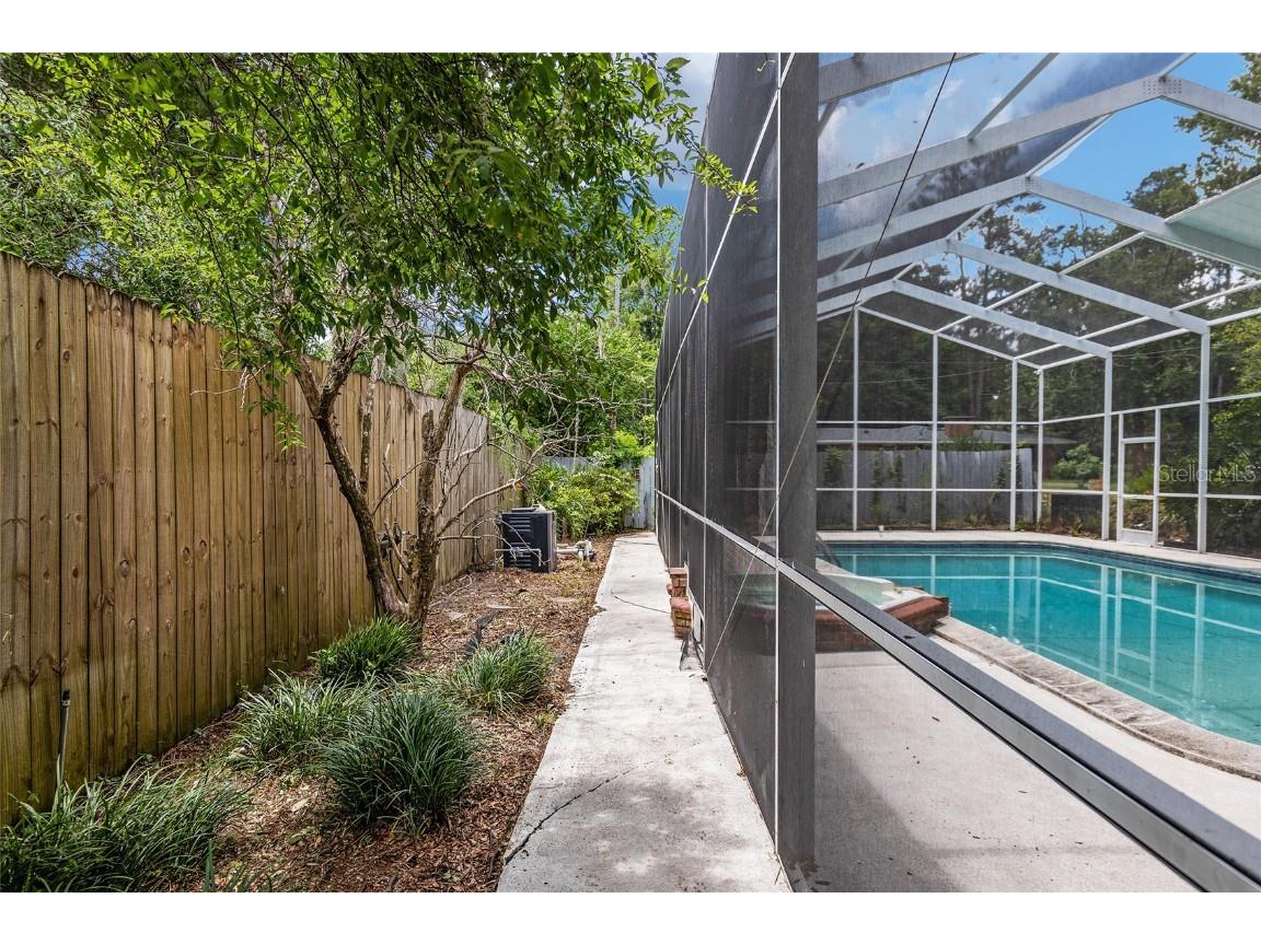 2821 NW 12th Place Gainesville FL 32605 GC535465 image69