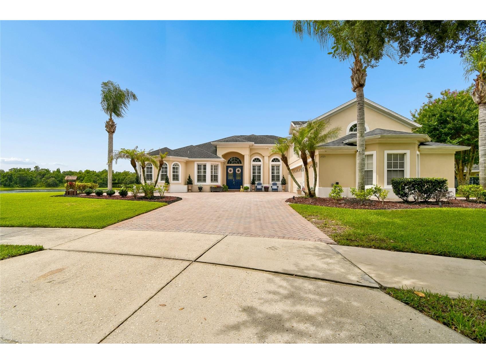 2821 Rustic Oak Place Oviedo FL 32766 - COMMUNITY POND O6410081 image1