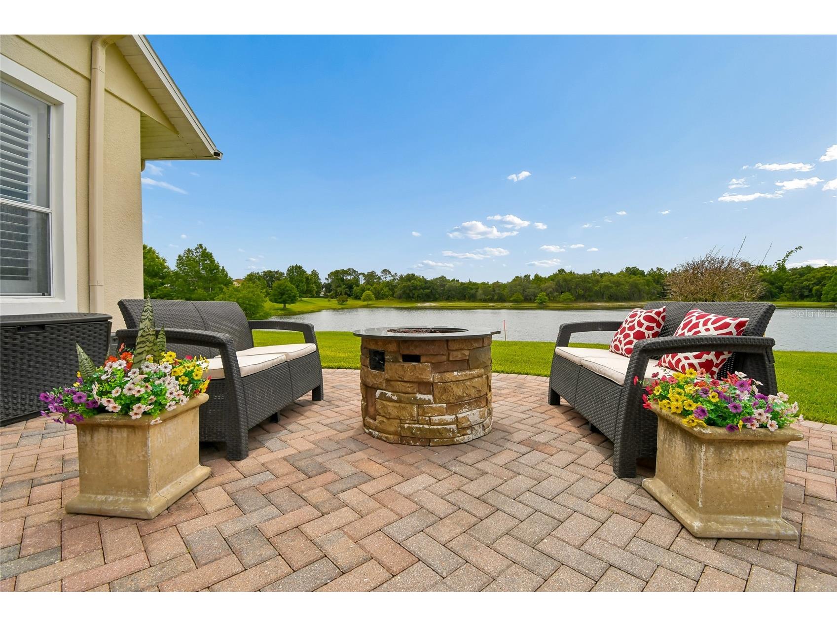 2821 Rustic Oak Place Oviedo FL 32766 - COMMUNITY POND O6410081 image63